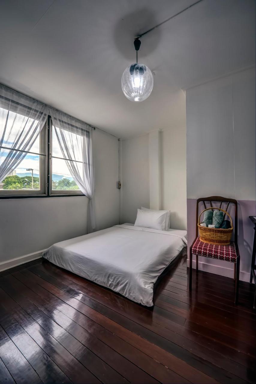 Hotel Doubletree House Chiang Mai Esterno foto