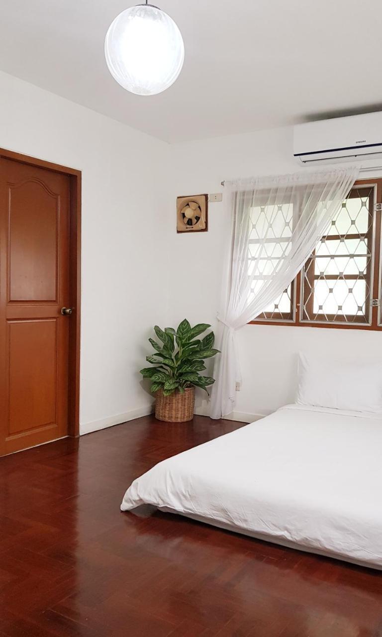 Hotel Doubletree House Chiang Mai Esterno foto